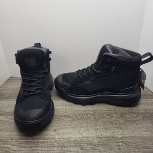 Vans MTE Crestline Waterproof Boots Triple Black Men 6.5 Women's 8